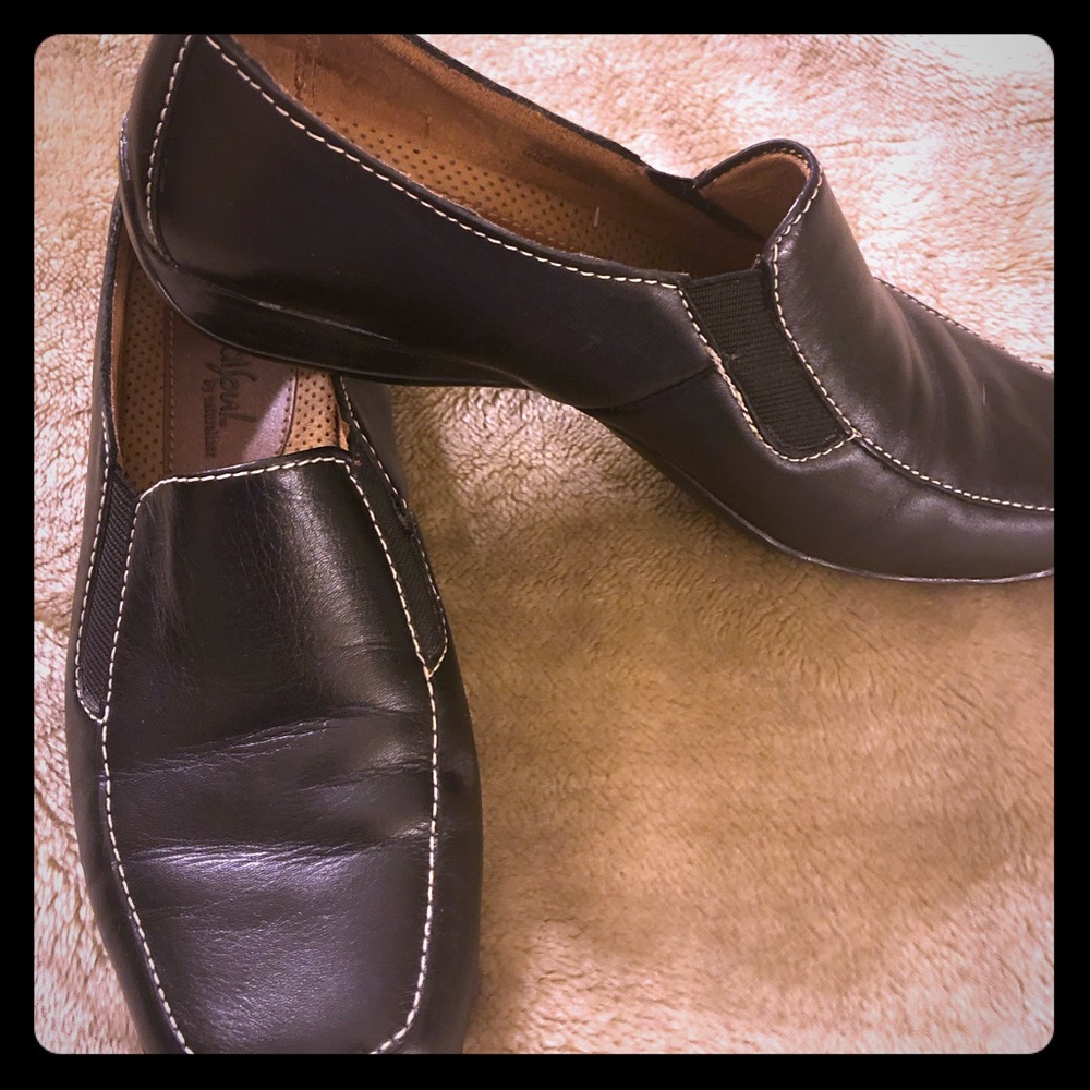 Naturalizer Black Shoes